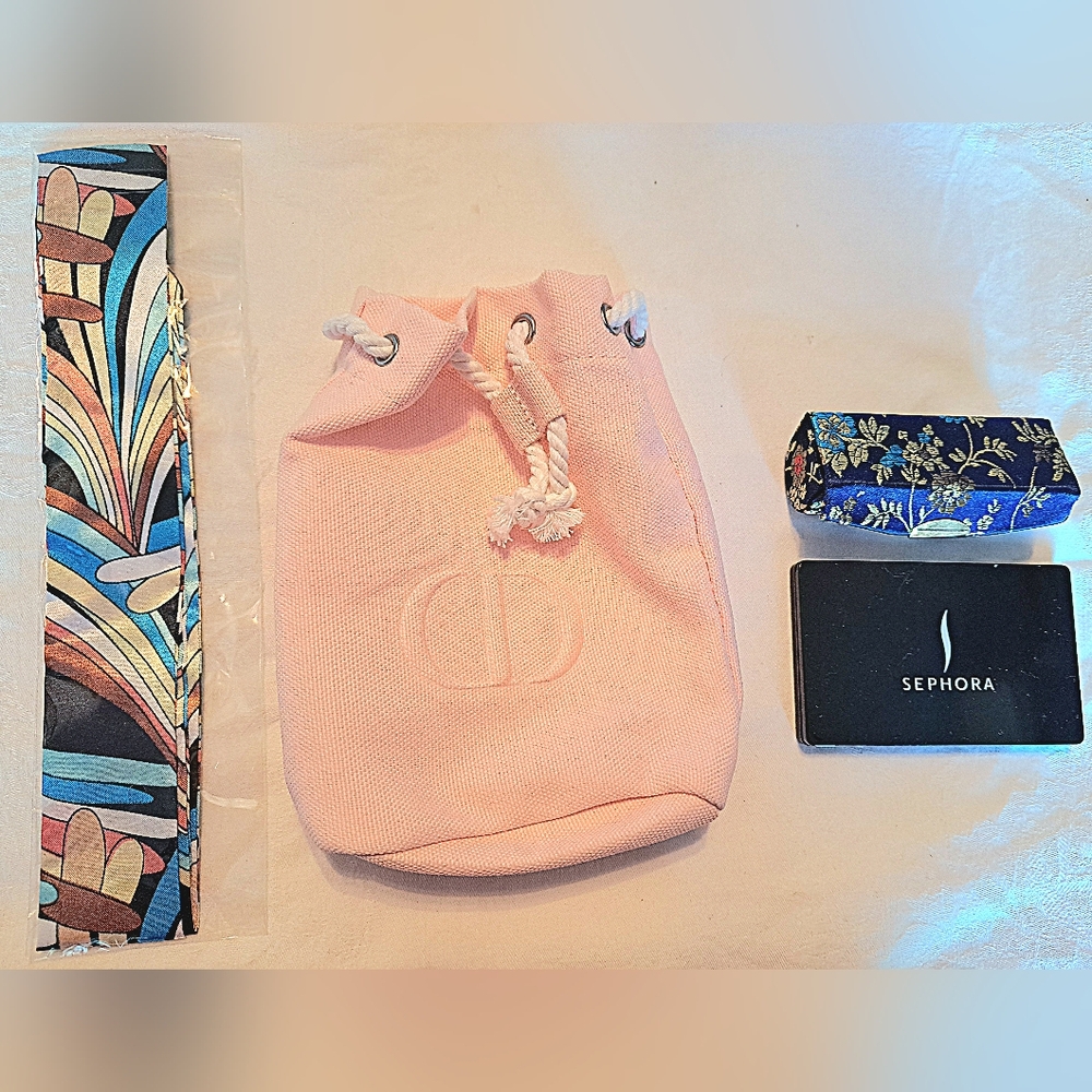 Dior Pink Canvas Drawstring cosmetic pouch NWOT with accessories